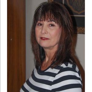 Meet your Posher, Rhonda